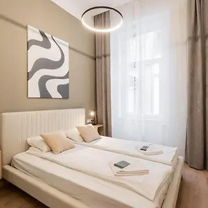 N36- Boutique Apartments, Location, By Bqa Διαμέρισμα
